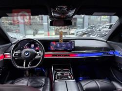 بي ام دبليو الفئة 7